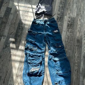 Women’s Fovever 21 Fubu jeans/ Size: us Medium